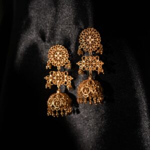 Jaali jhumka
